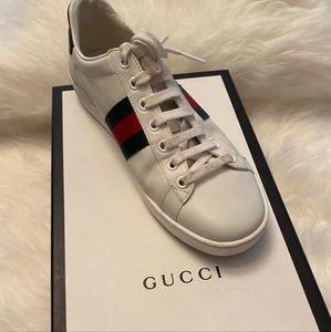 Womens  Gucci white and green Croc Ace runners